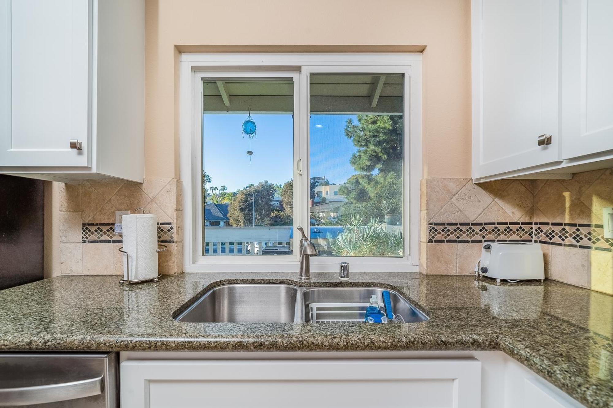 Lagoon Coastal Retreat Holiday home *