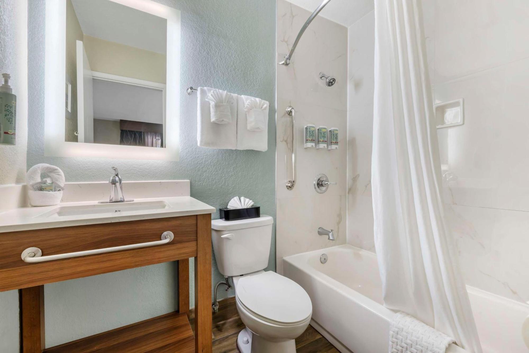 Western By The Sea Hotel Carlsbad