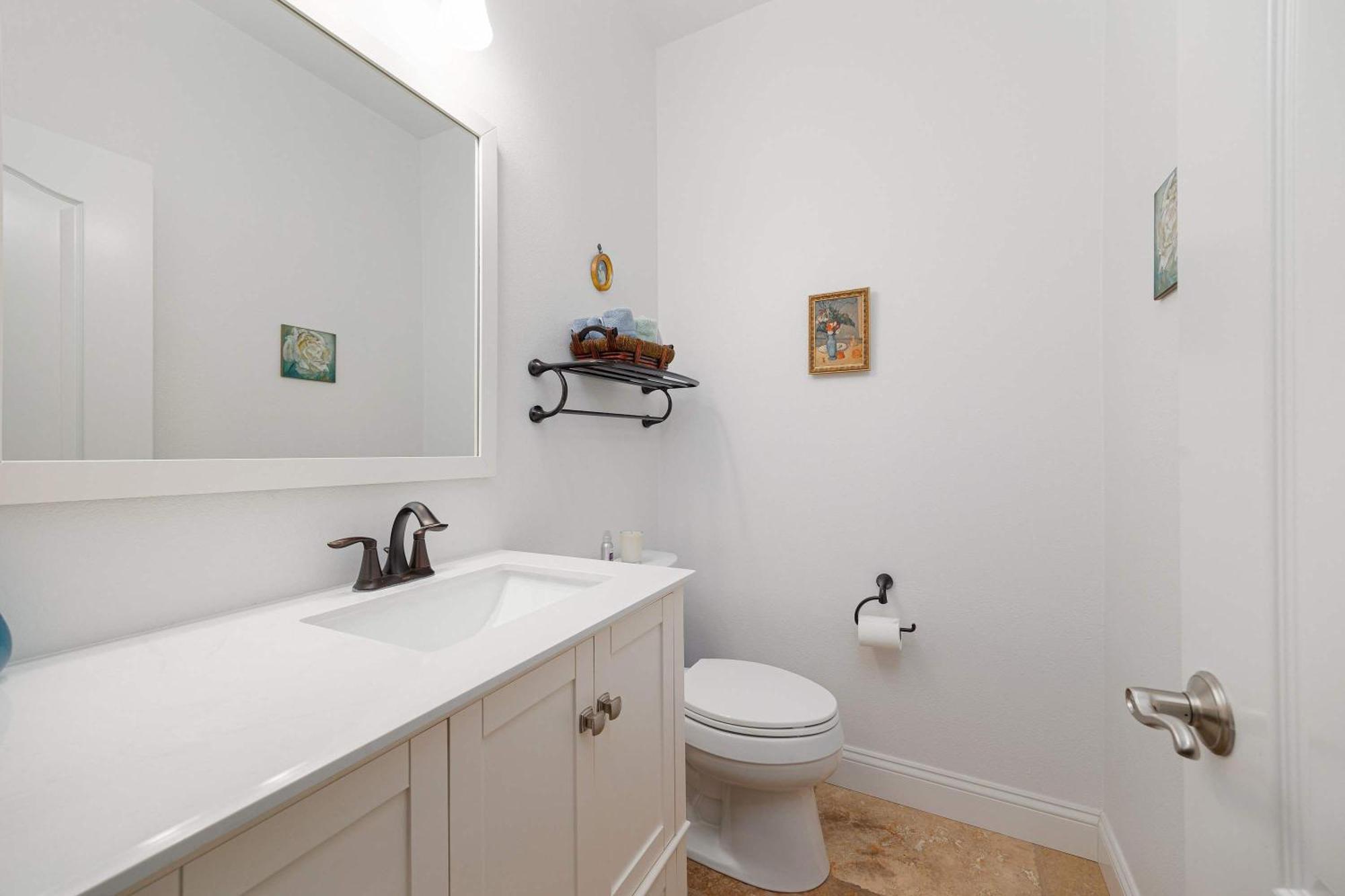 Water Views On Every Floor For Multi - Walk To The Holiday home Carlsbad
