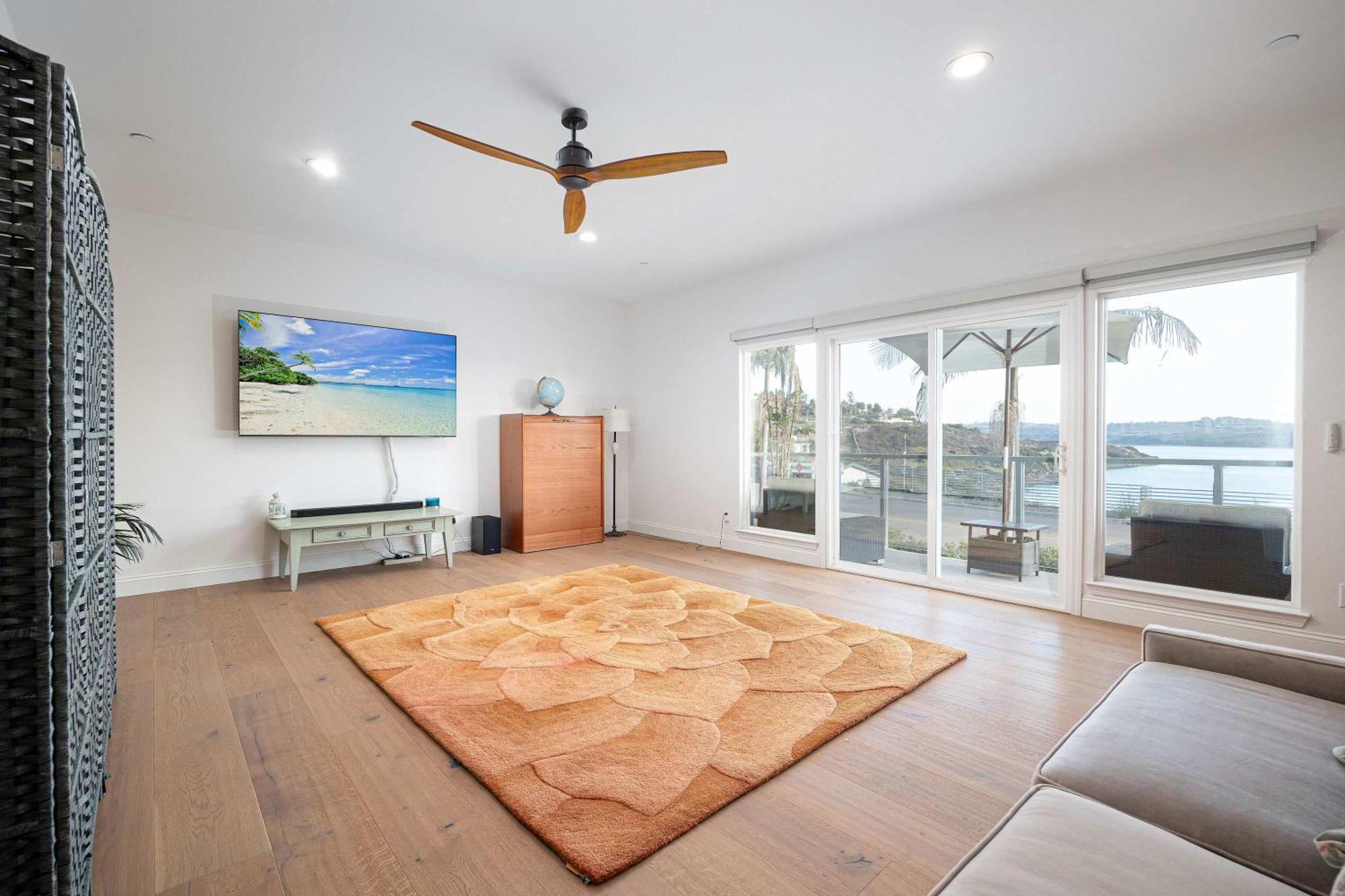Water Views On Every Floor For Multi - Walk To The Carlsbad