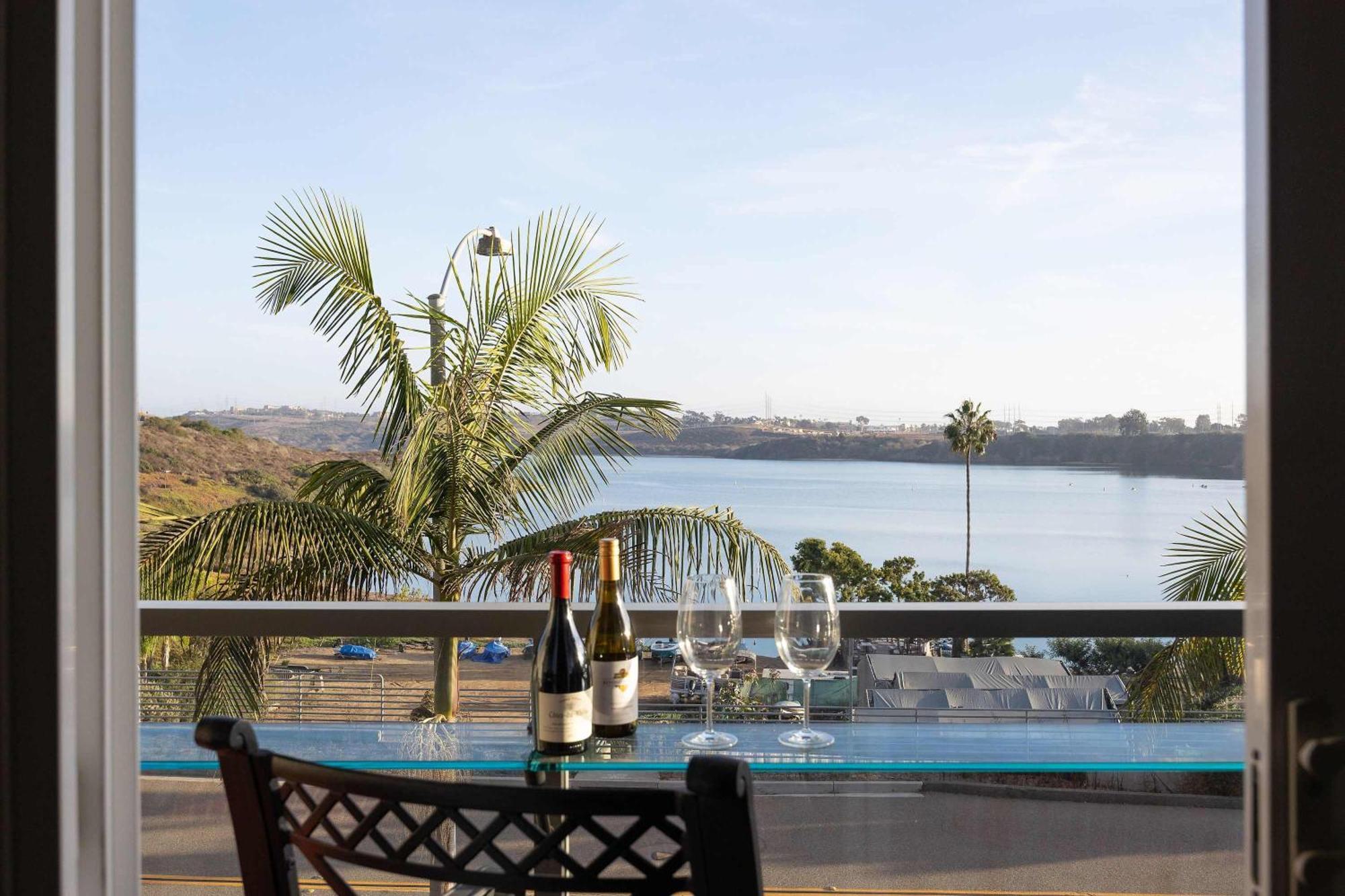 Water Views On Every Floor For Multi - Walk To The Carlsbad