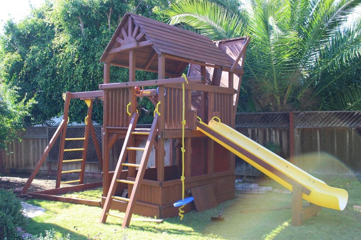 Tropical Retreat For Whole Family Fresh Eggs Made To Entertain Villa