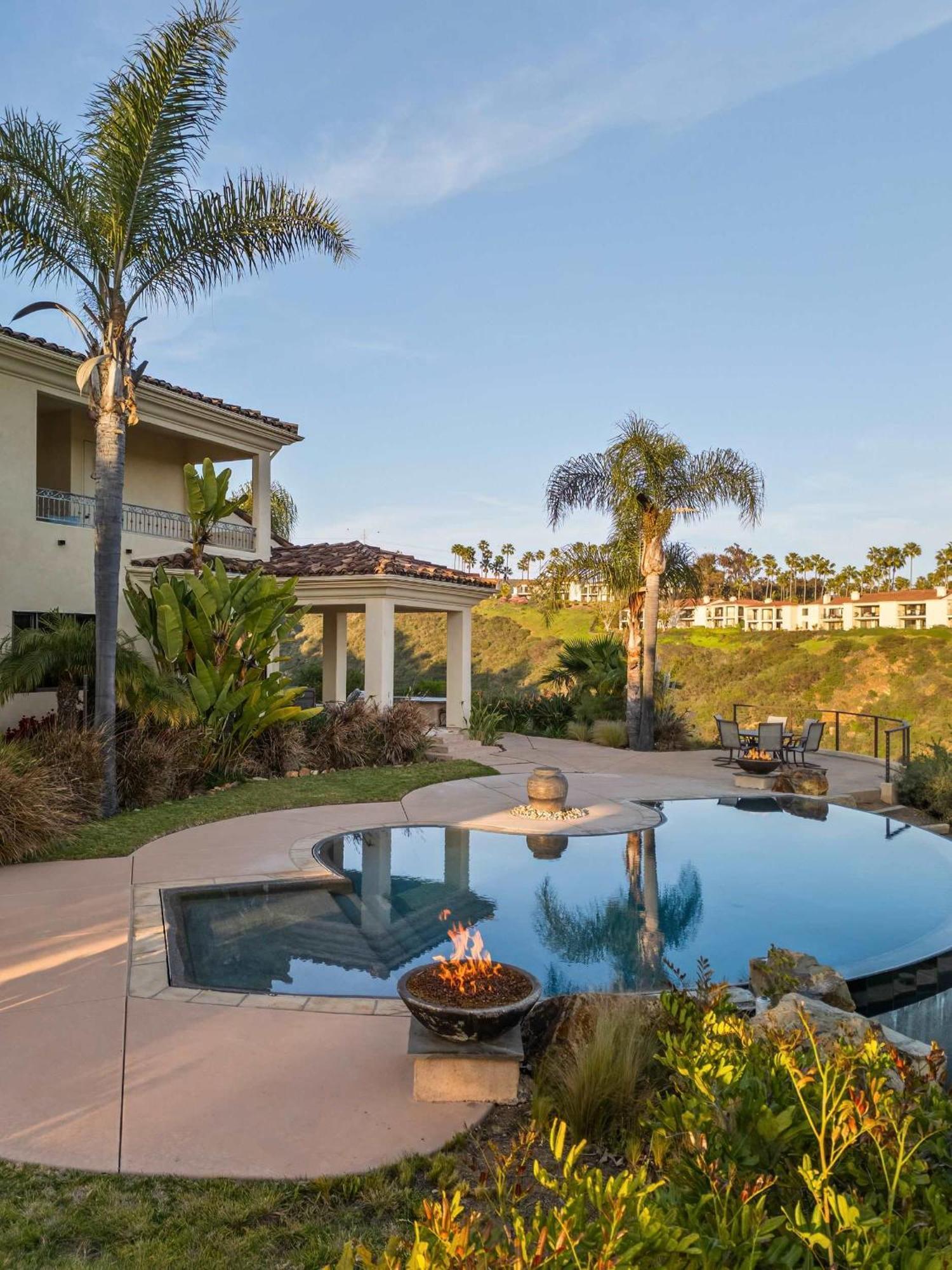 Holiday home 7br Estate With Pool Firepit & Views Carlsbad