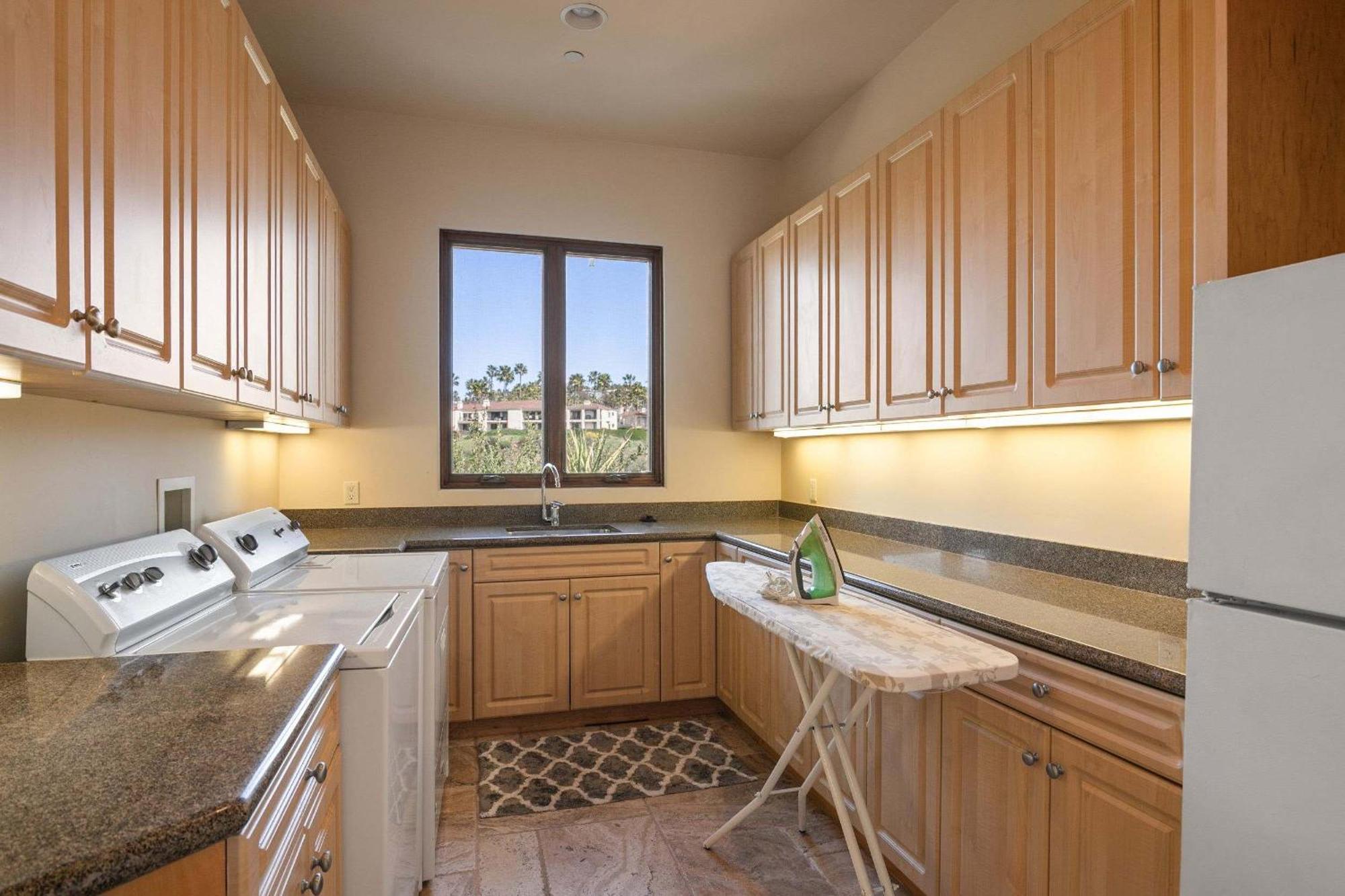 Holiday home 7br Estate With Pool Firepit & Views *