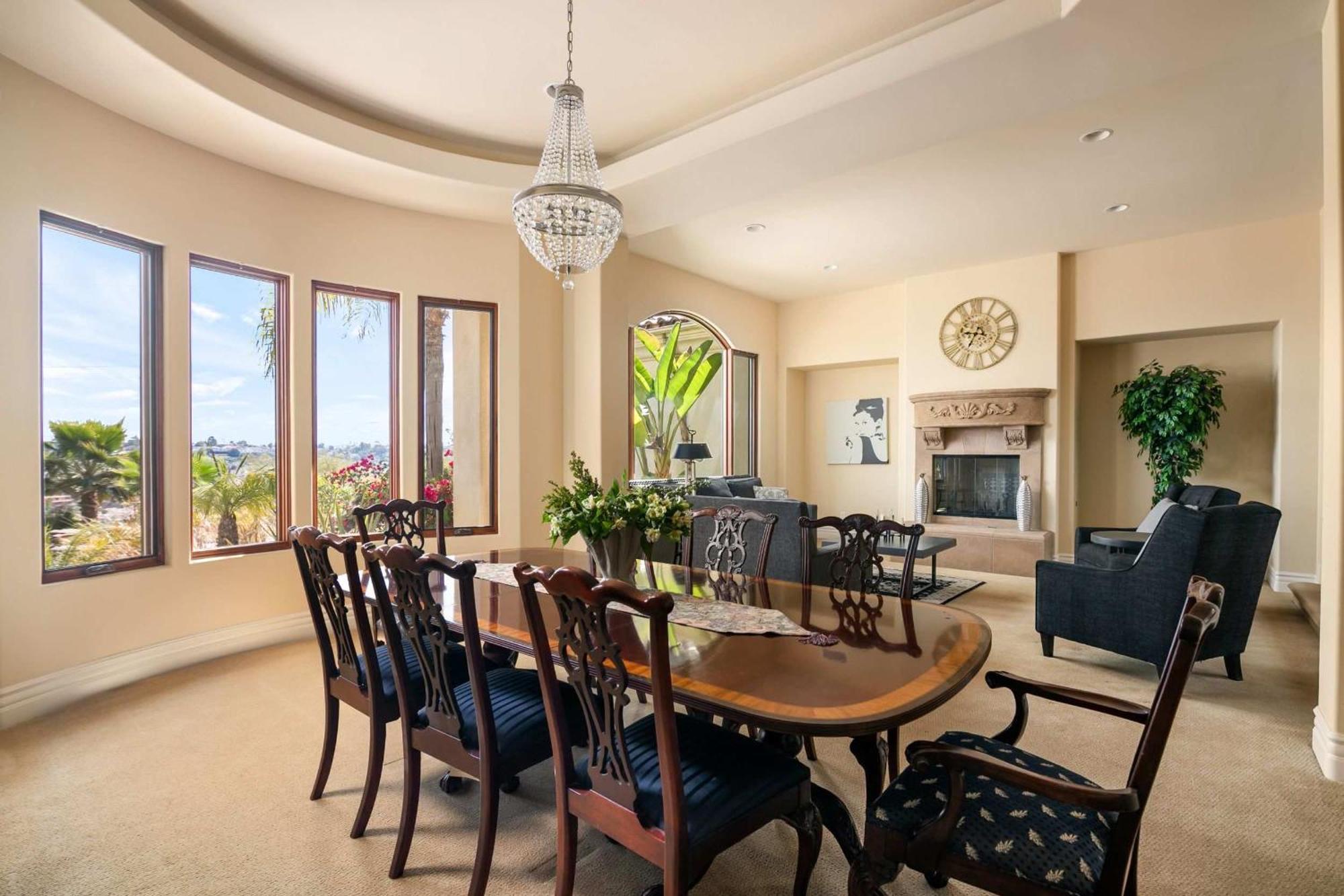 Holiday home 7br Estate With Pool Firepit & Views *