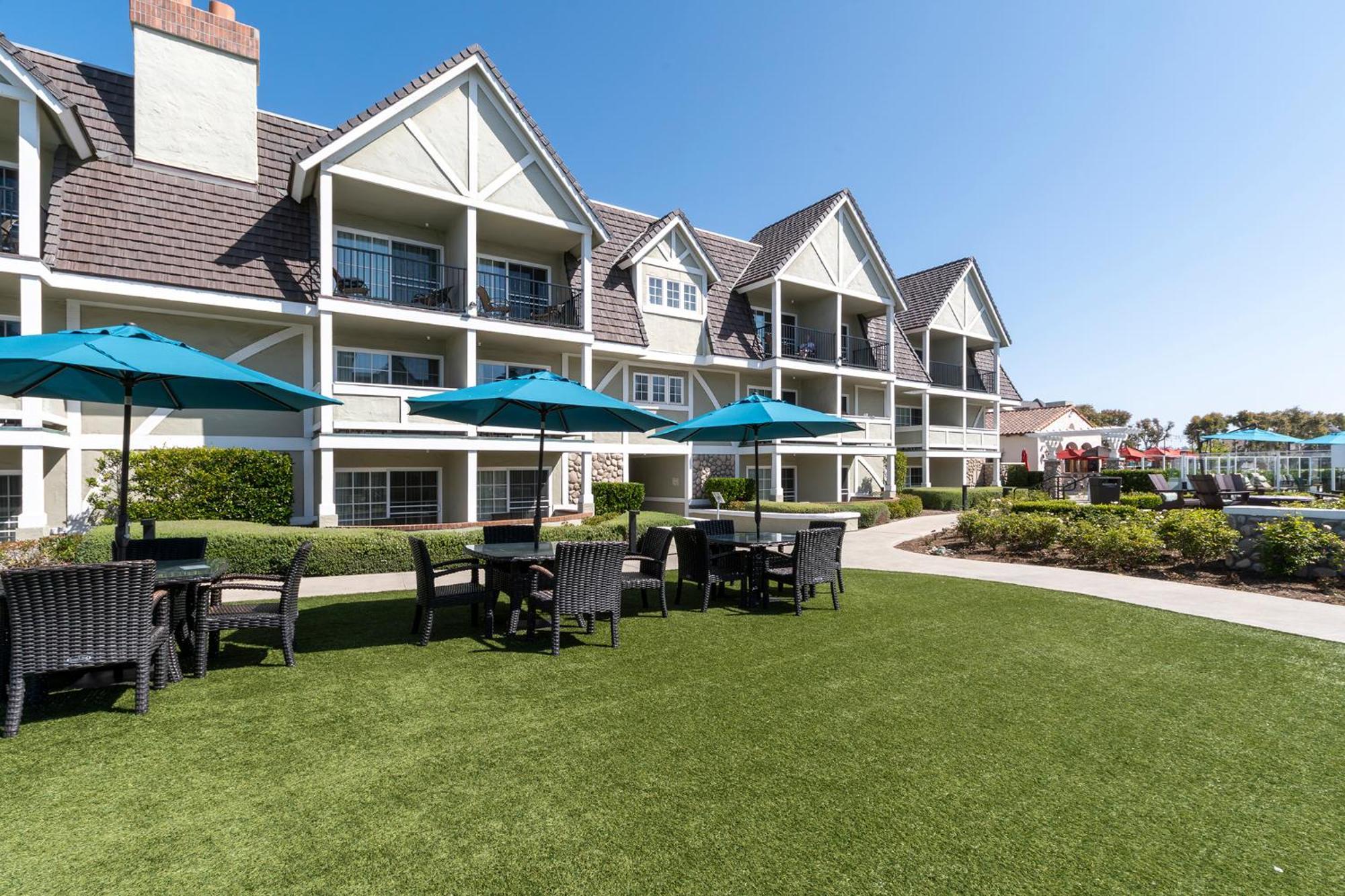 Carlsbad Inn Beach Resort