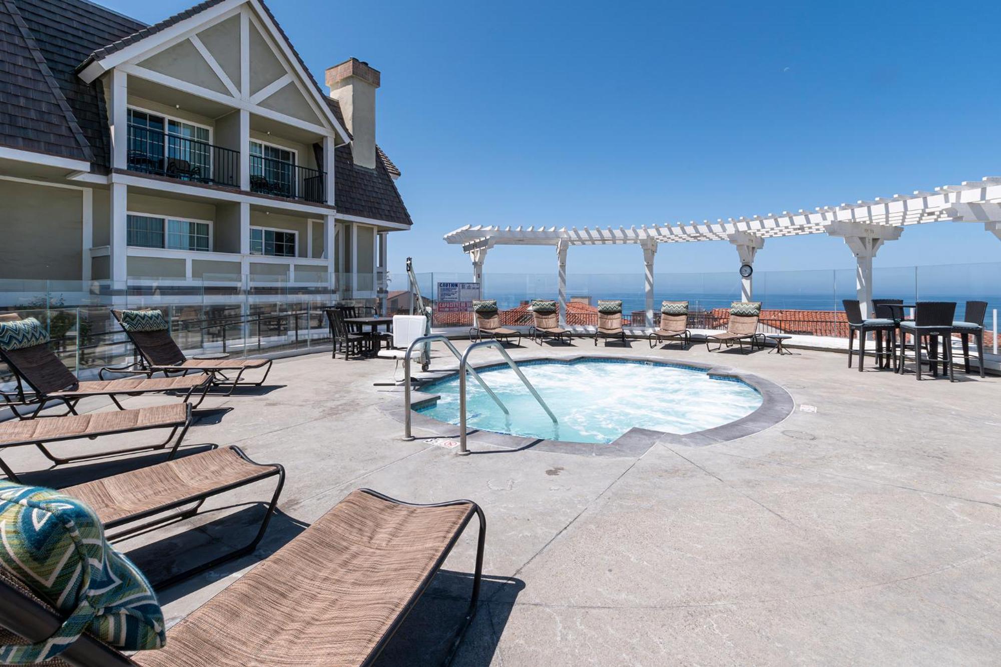 Carlsbad Inn Beach Resort 3*