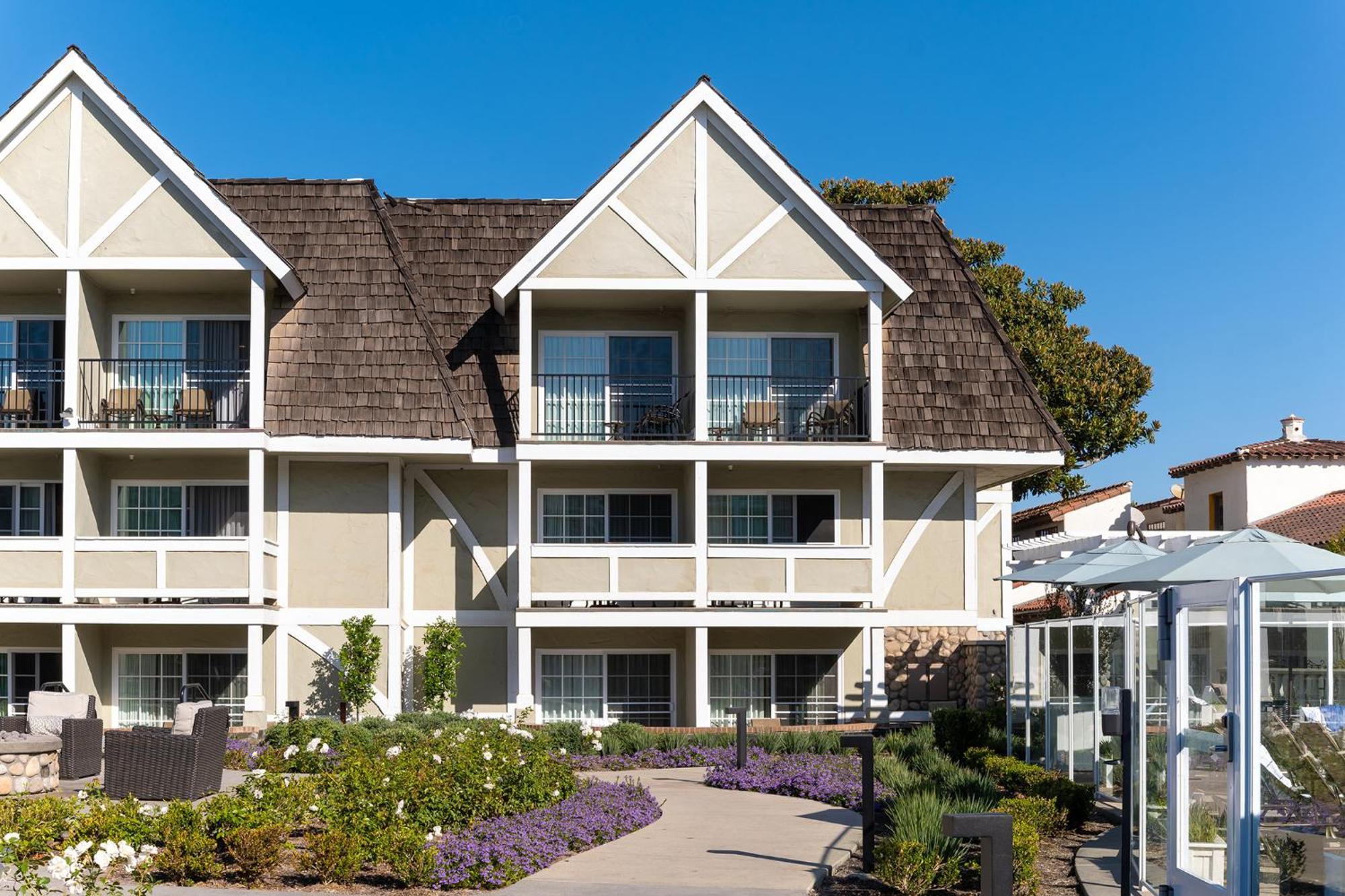 Resort Carlsbad Inn Beach Resort