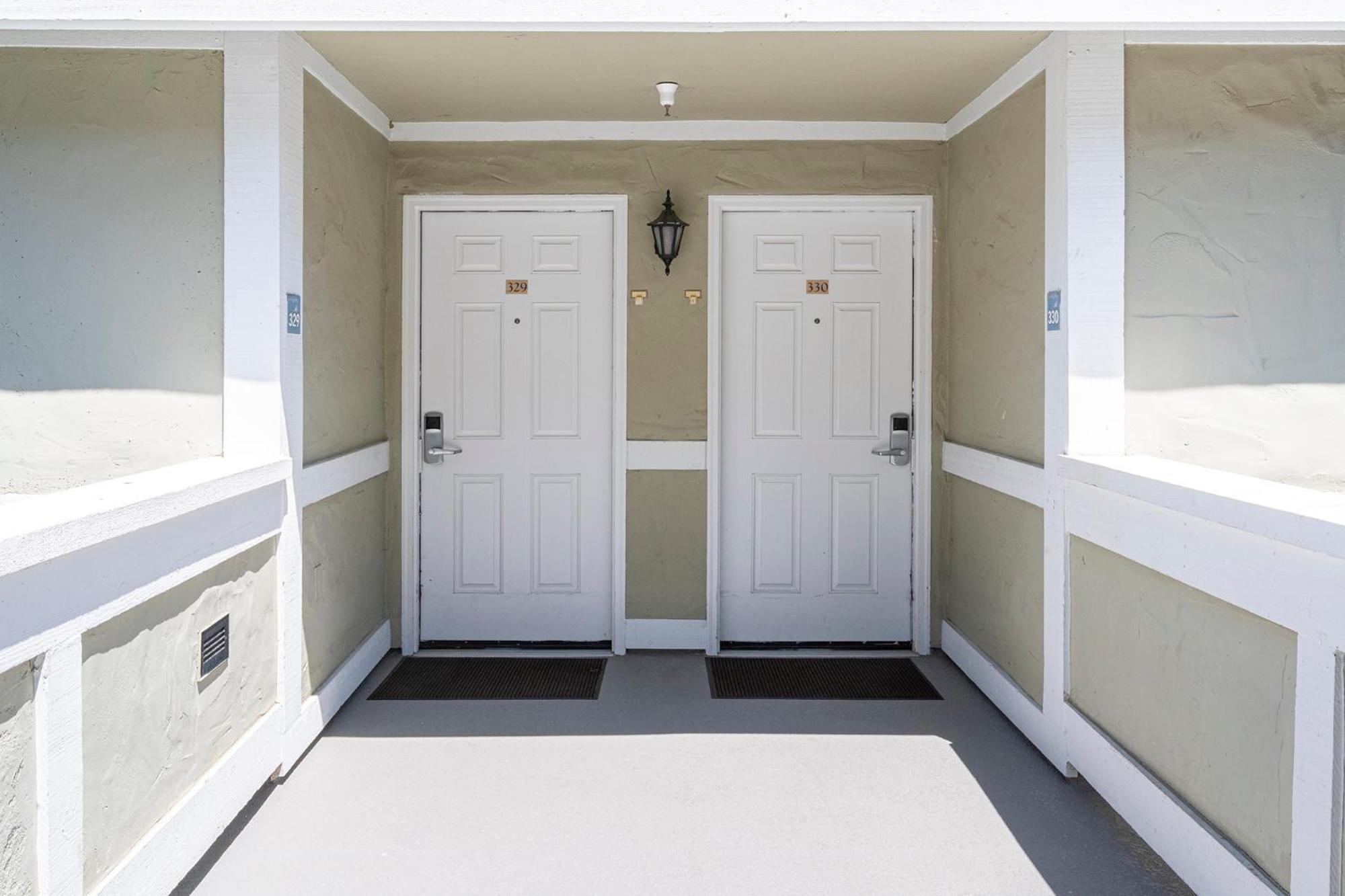 Carlsbad Inn Beach Resort