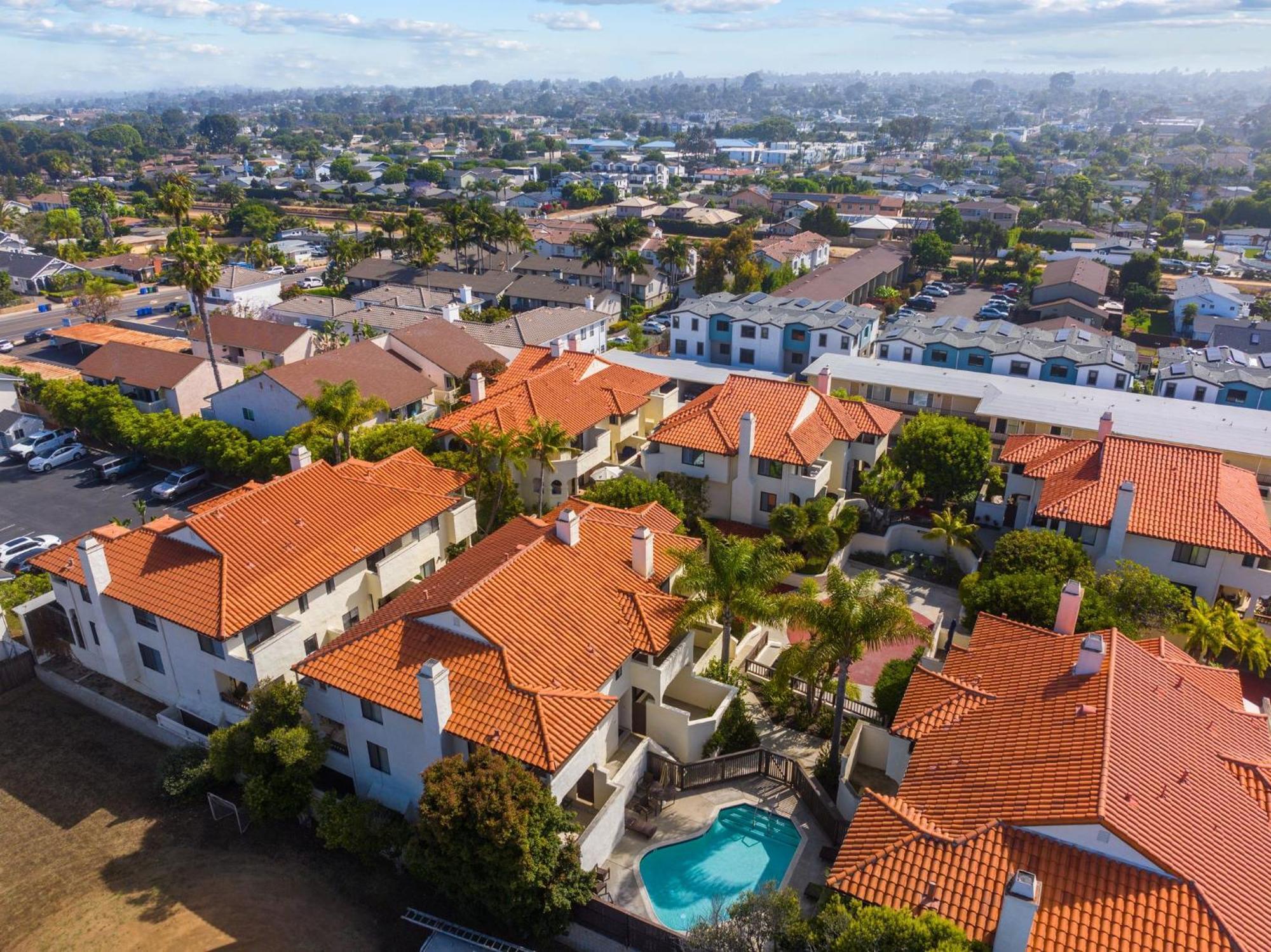 Carlsbad's Hidden Escape Holiday home