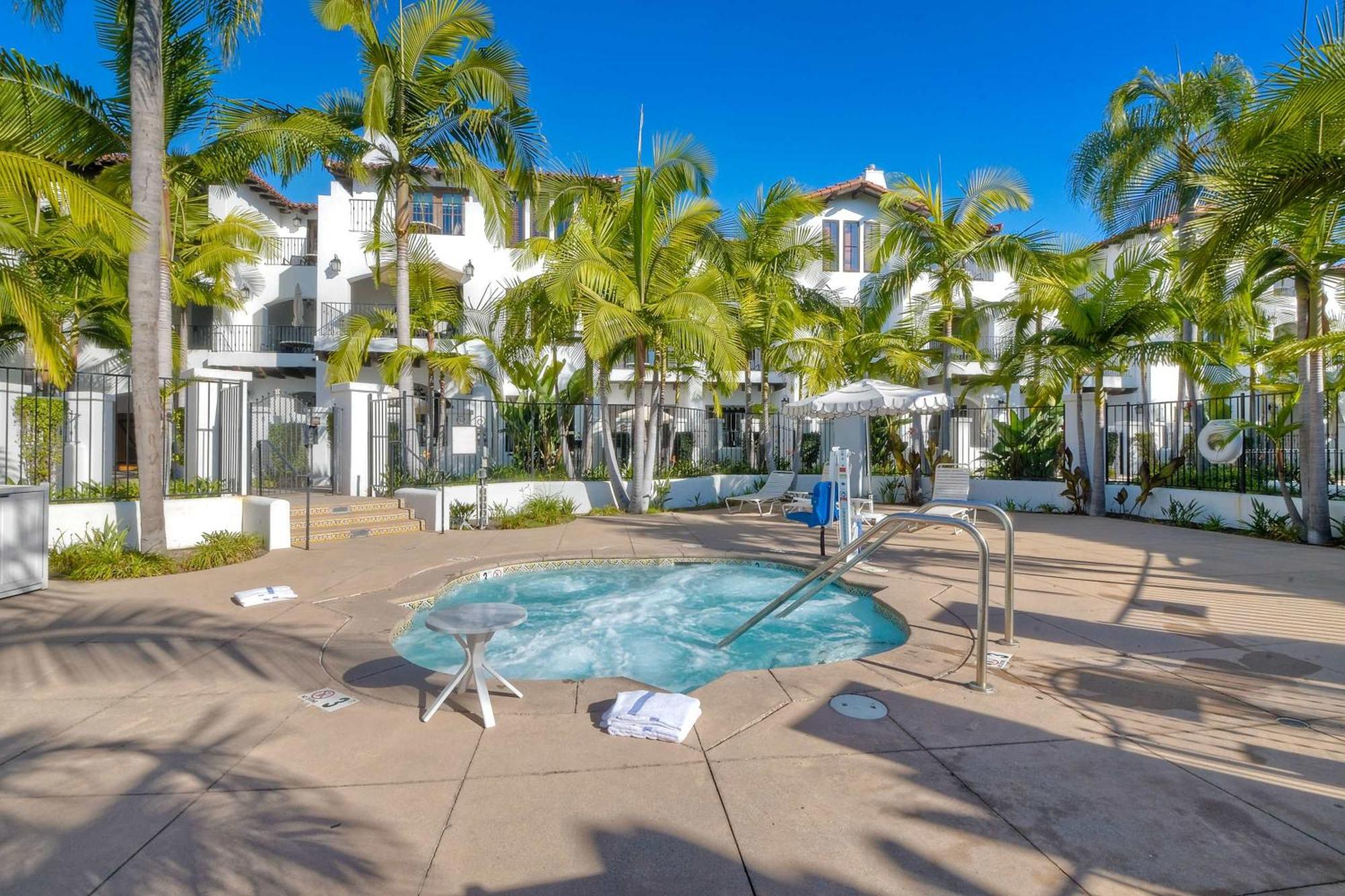 Southern Exposure With Private Balcony Carlsbad