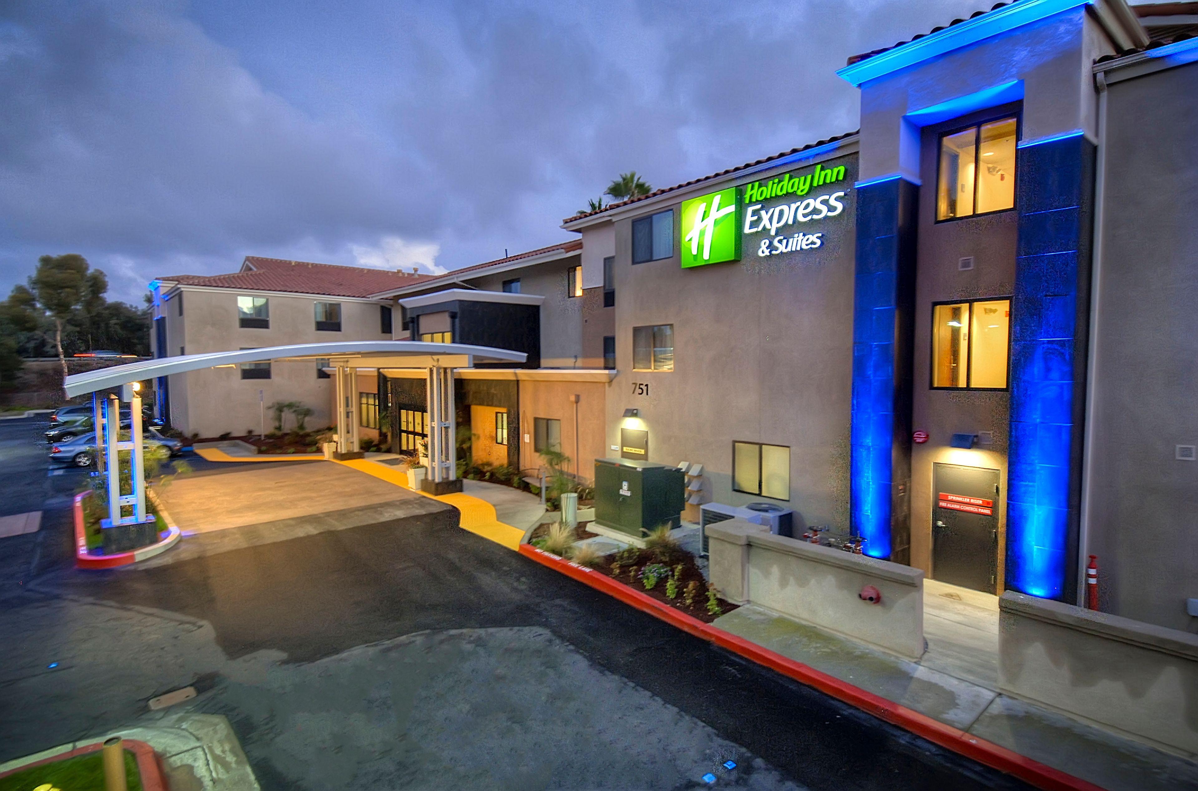 Hotel Express & By Ihg Carlsbad