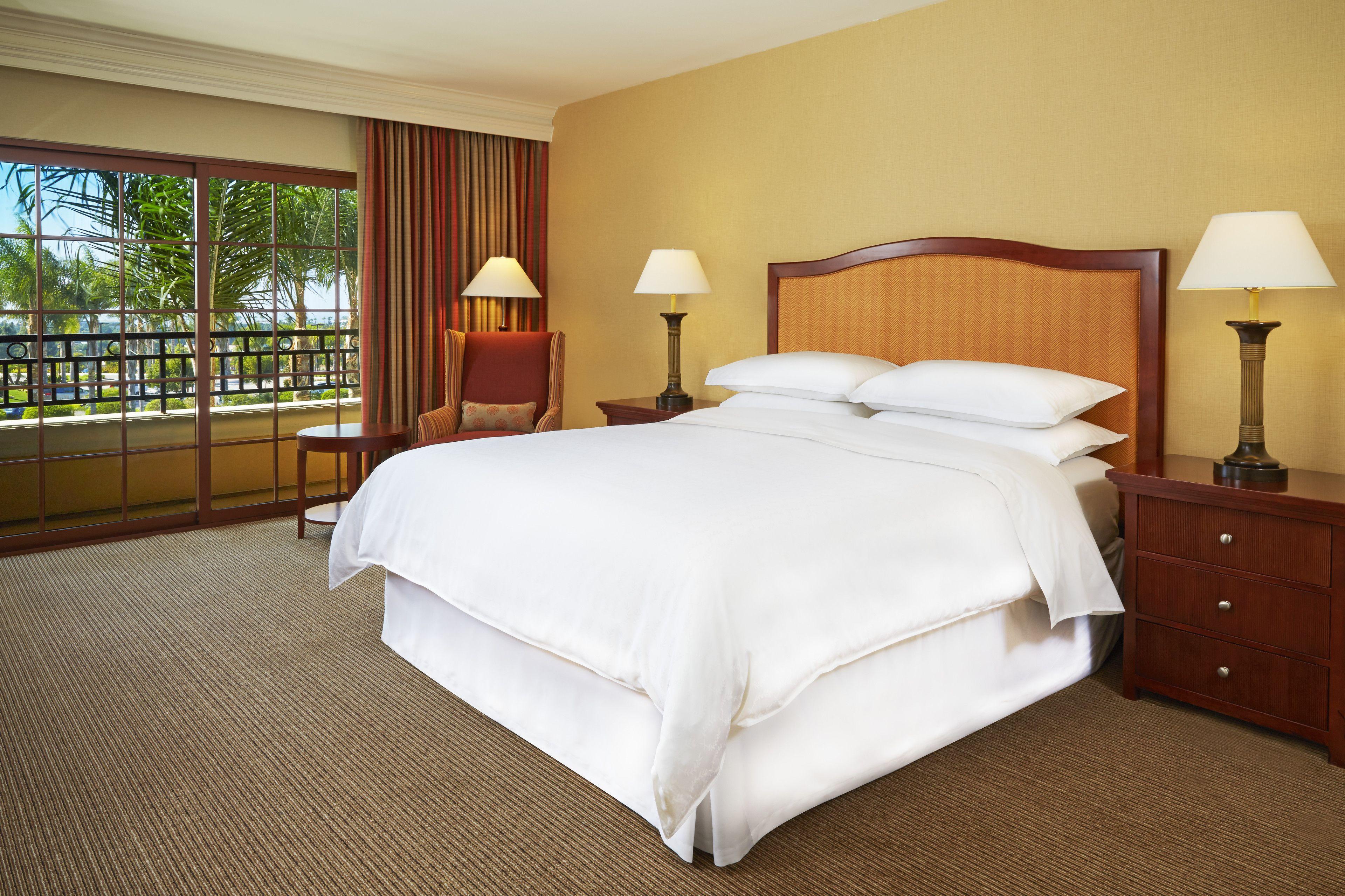 Solea, Autograph Collection 4* Carlsbad