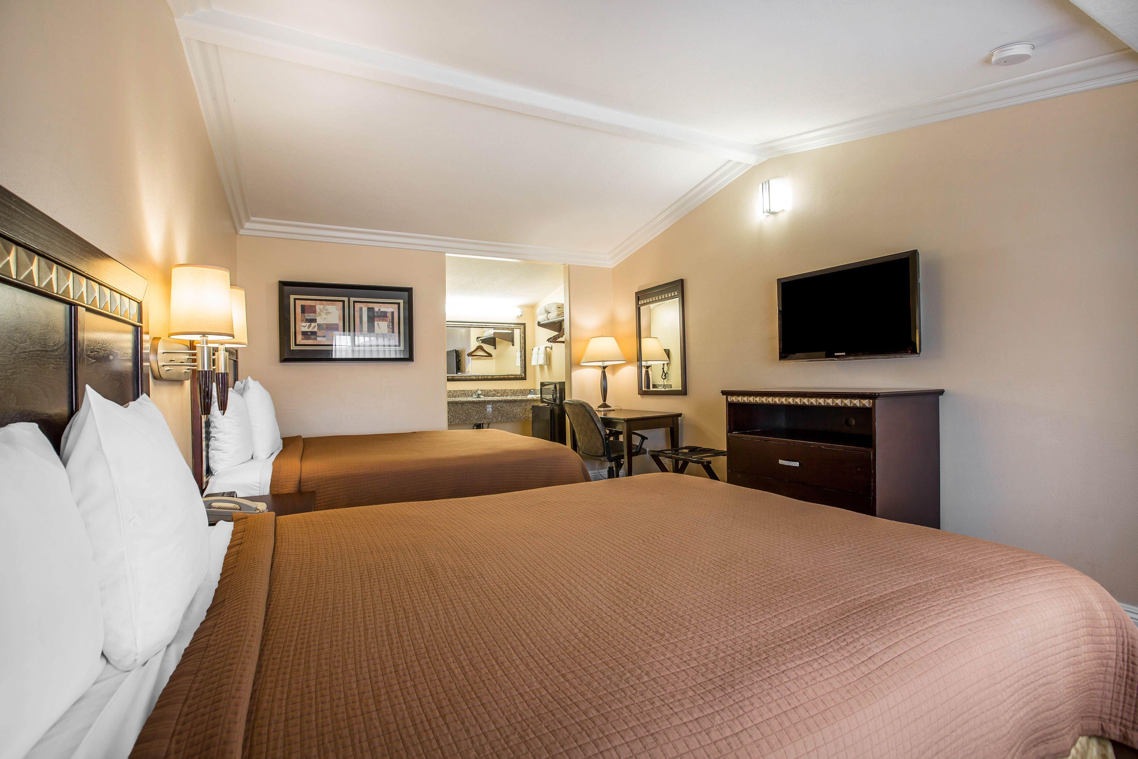 Hyland Near Legoland 2* Carlsbad