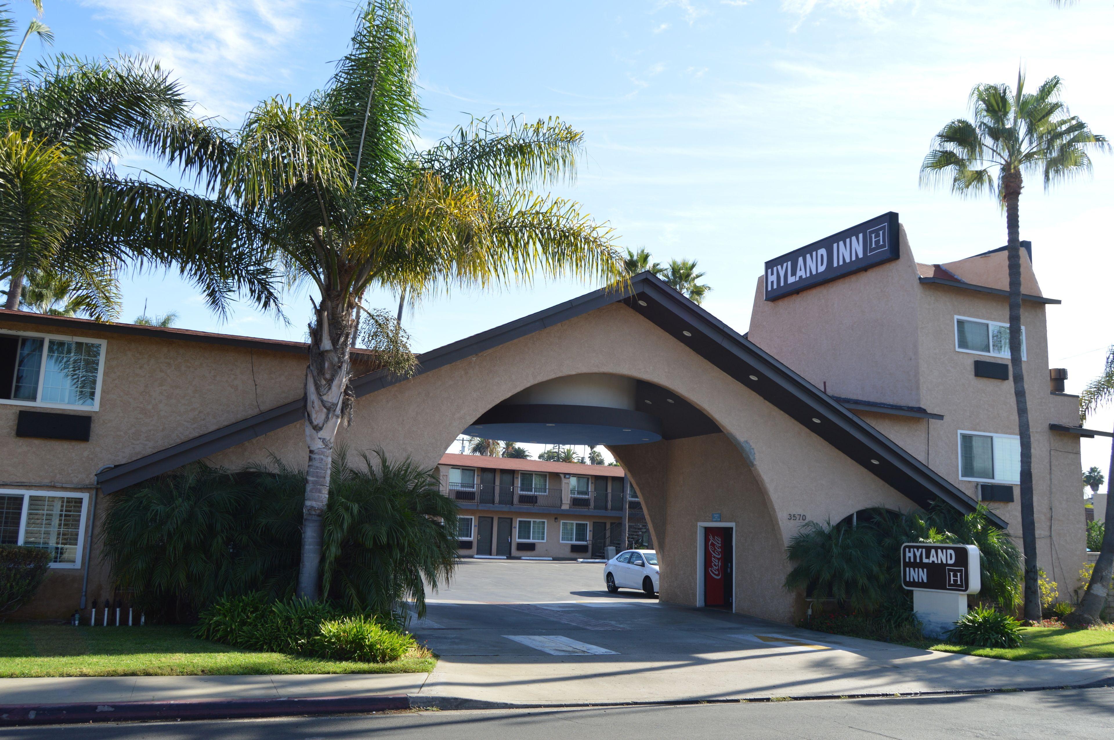 Hyland Near Legoland 2*