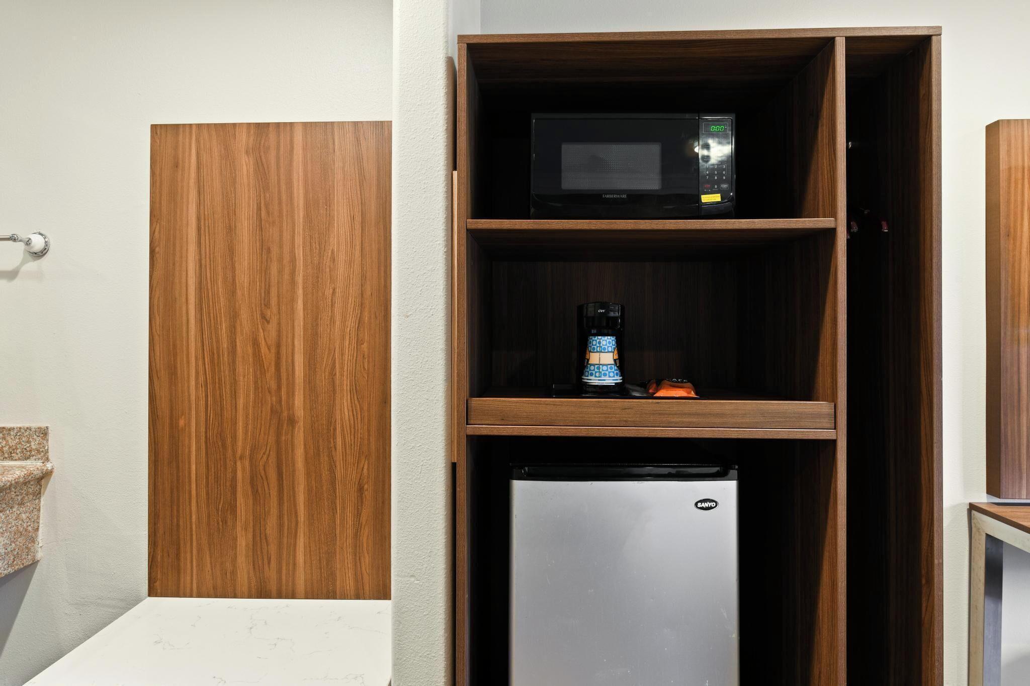 Hyland Near Legoland Motel 2*