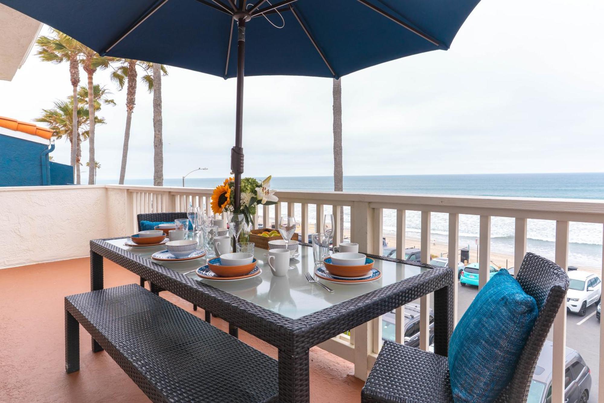 Aparthotel Beachwalk 4*