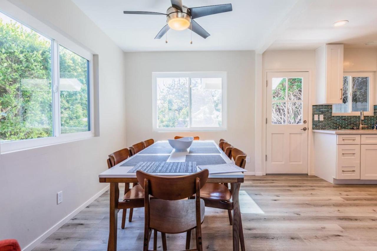 Staycation Family Great Indoor Outdoor Holiday home Carlsbad