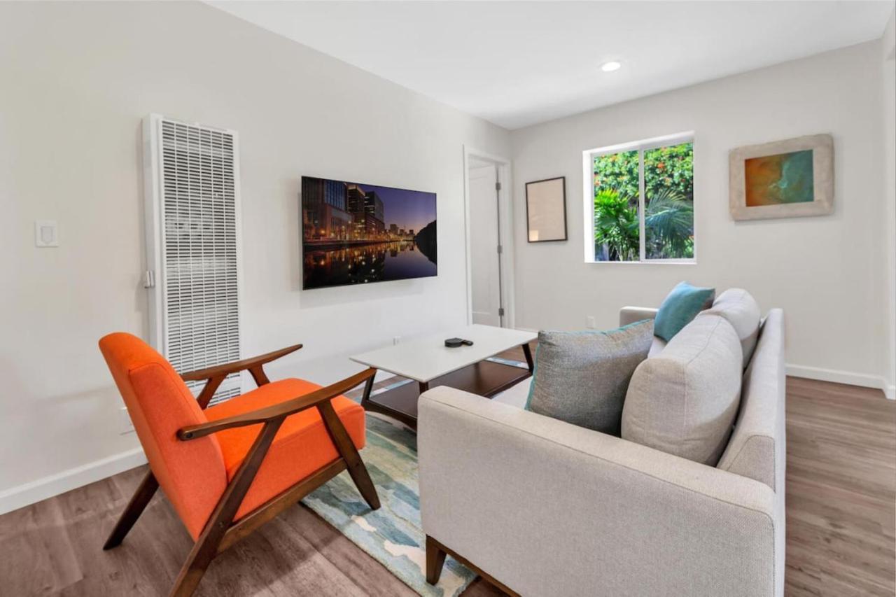 Holiday home Comfortable 2br Walk To Carlsbad