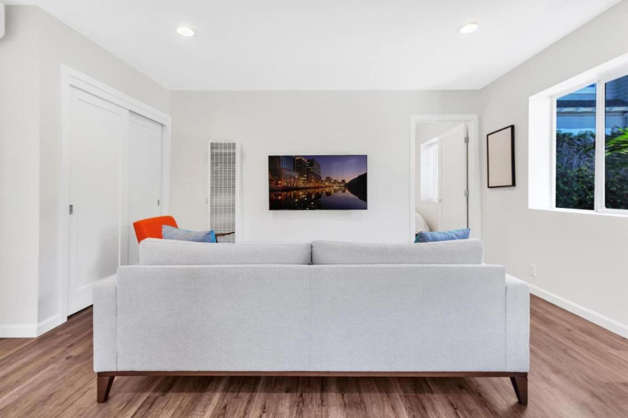 Holiday home Comfortable 2br Walk To