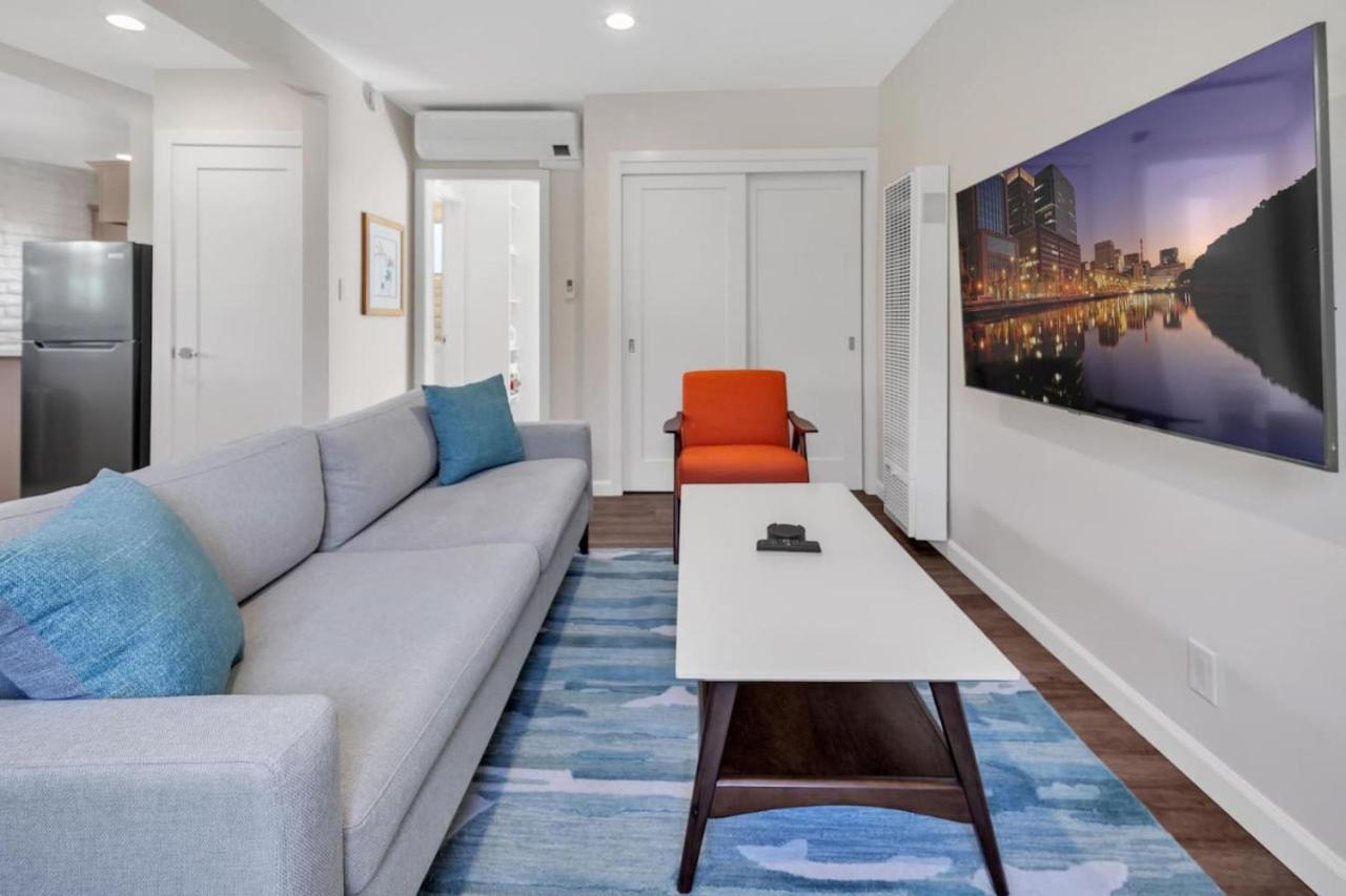 Holiday home Comfortable 2br Walk To Carlsbad