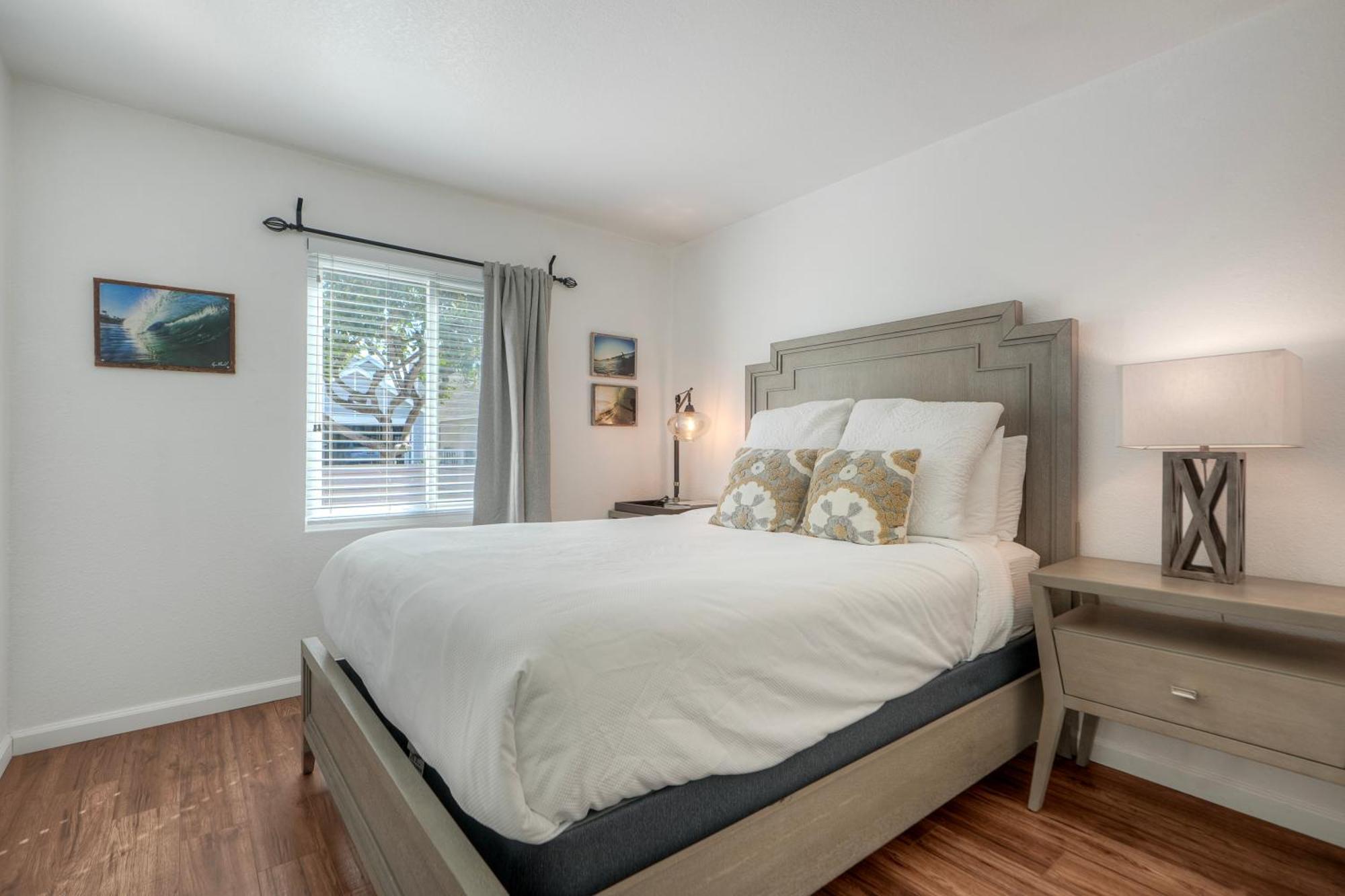 Coastal — Private Patio + Gated Pool & In Minutes To The Beach! Holiday home Carlsbad