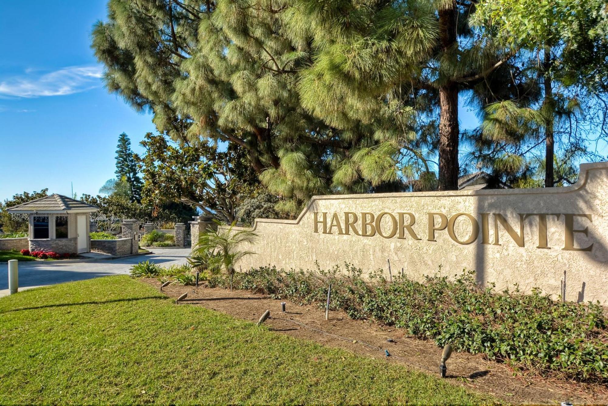 Coastal — Private Patio + Gated Pool & In Minutes To The Beach! * Carlsbad