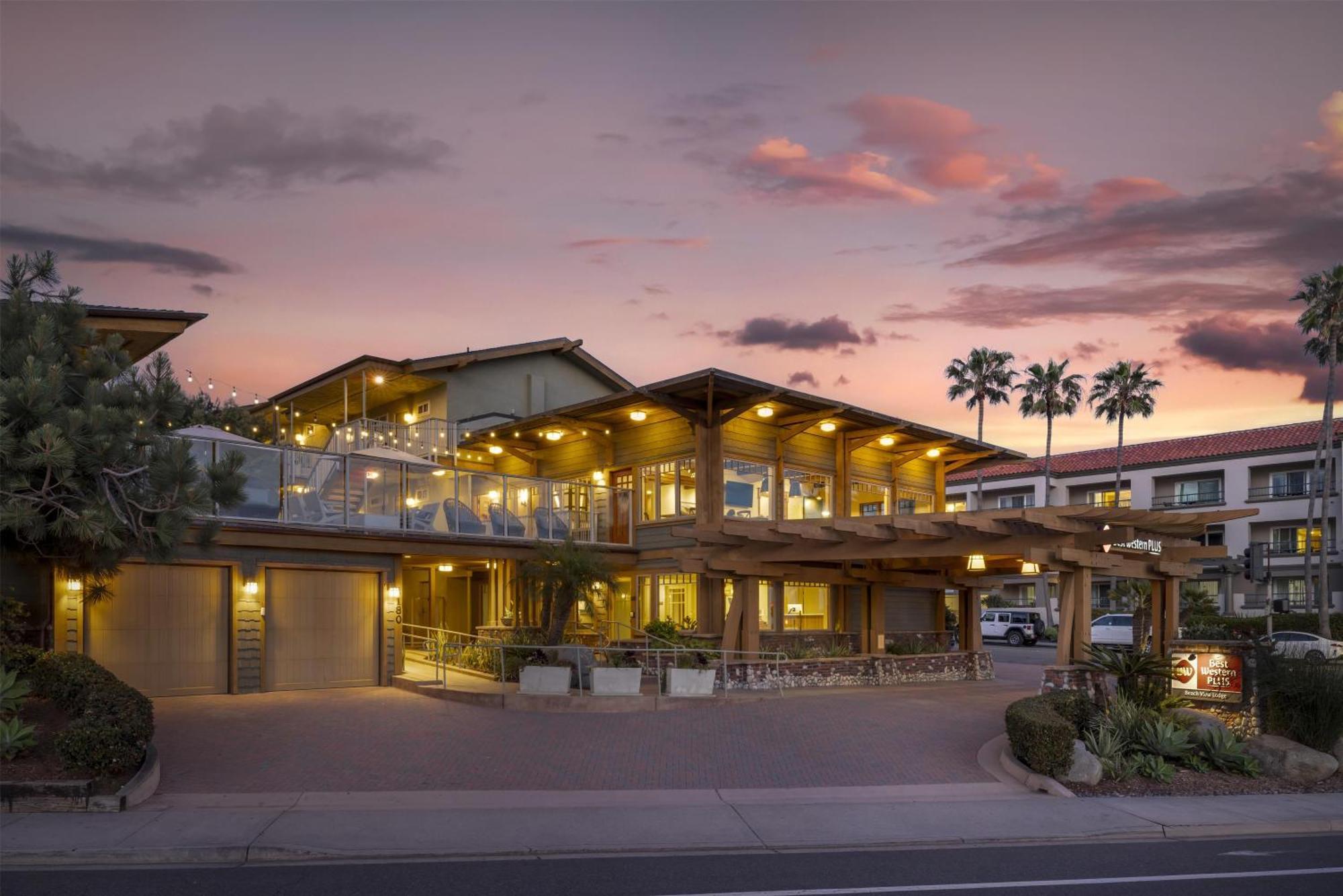 Hotel Western View