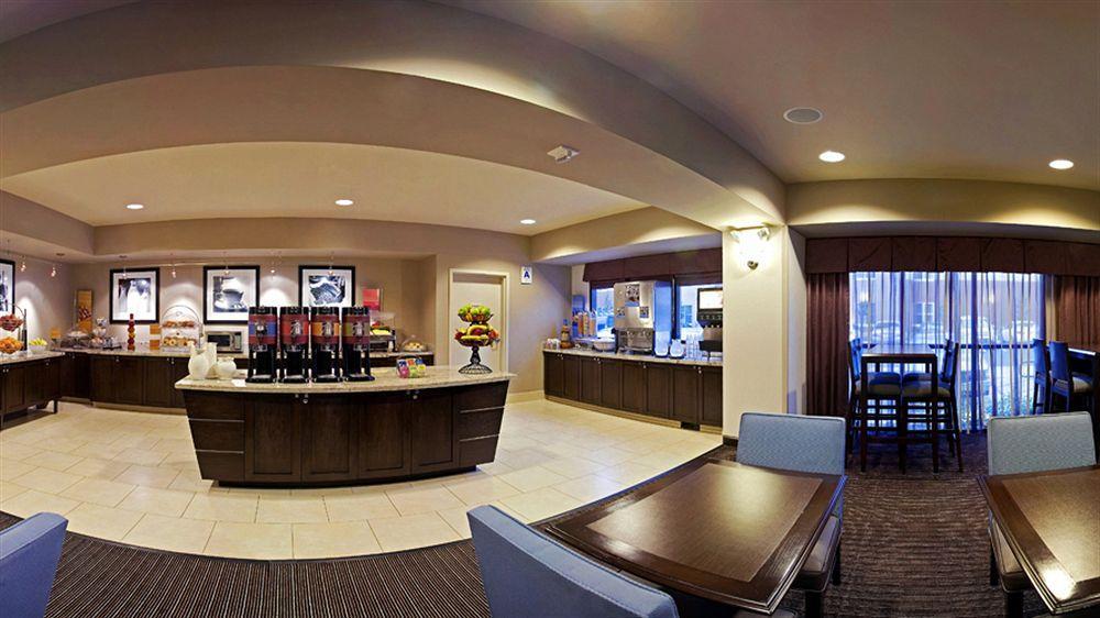 Hampton North San Diego County Hotel 3*