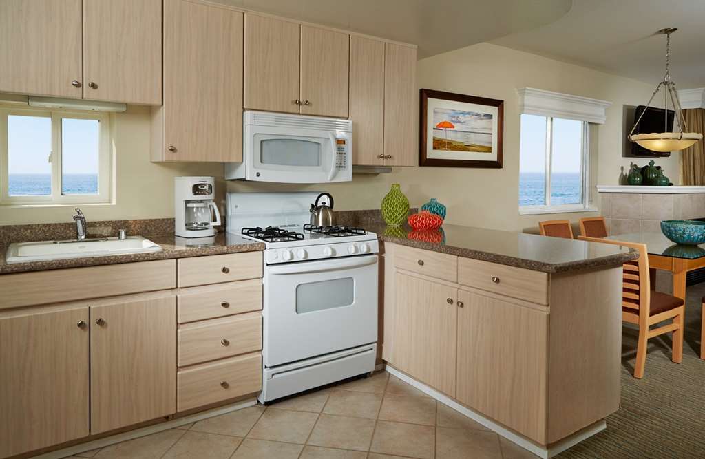 Seapointe Resort