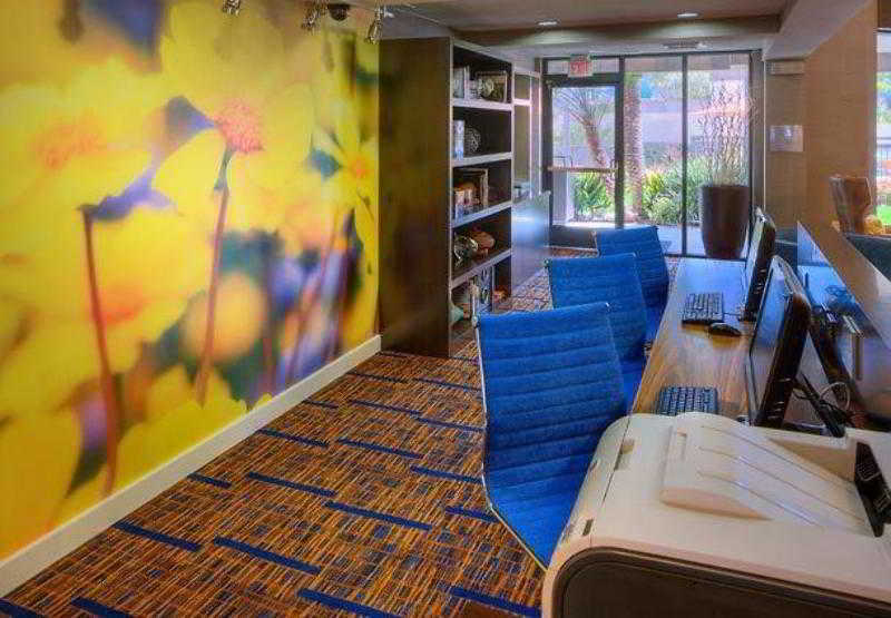 Courtyard By Marriott San Diego 3*