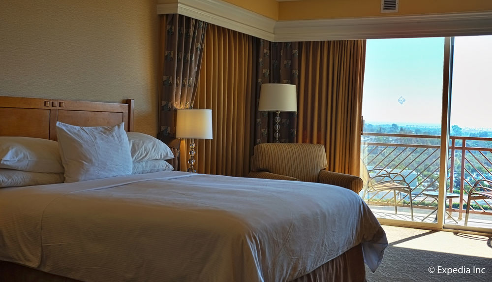 Grand Pacific Palisades 3*