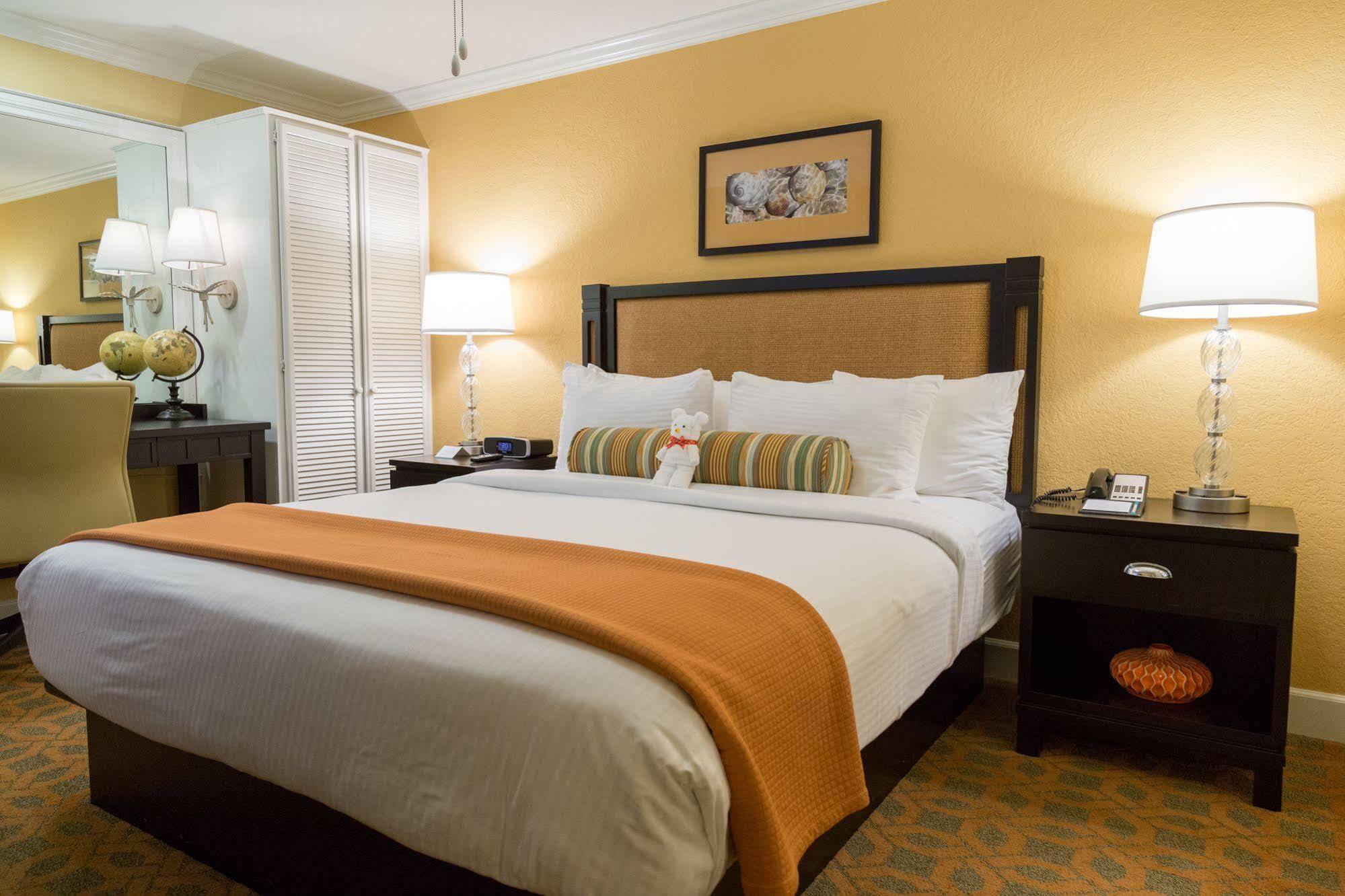 Carlsbad Inn Beach Resort Resort