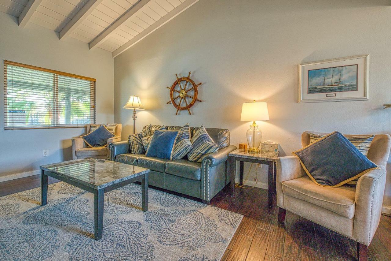 Heart Of The Village Apartment *