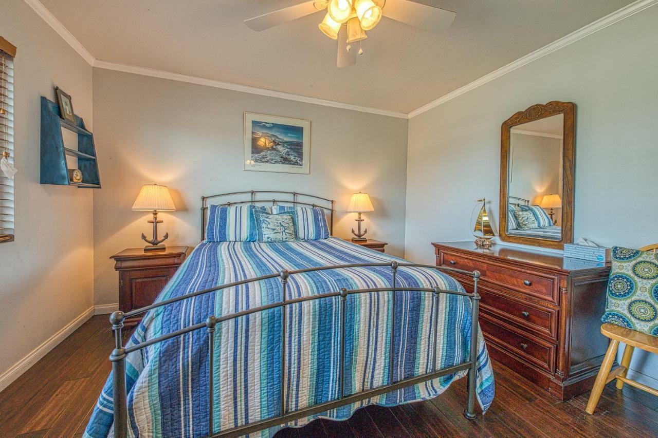 Apartment Heart Of The Village Carlsbad