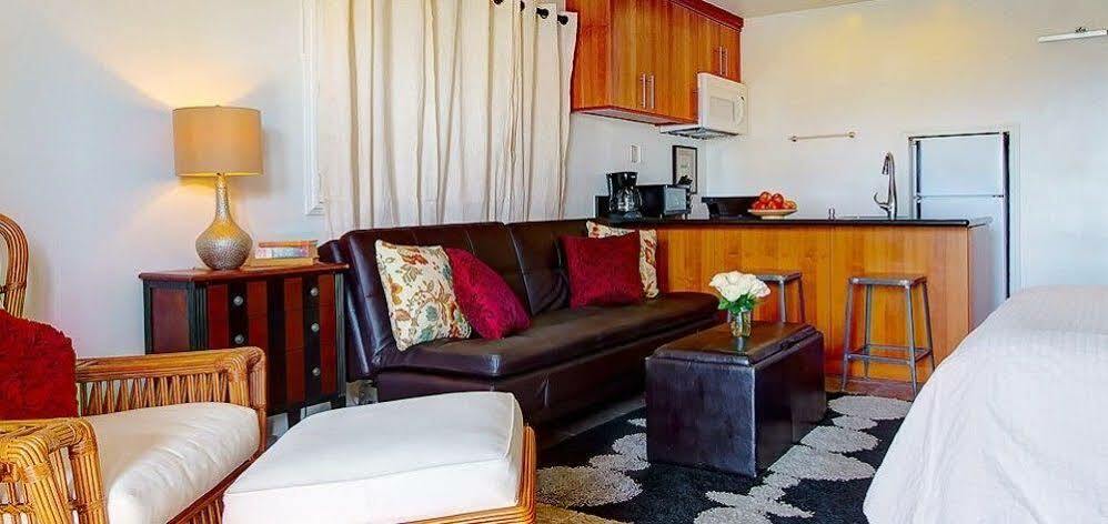 Beachwalk Aparthotel
