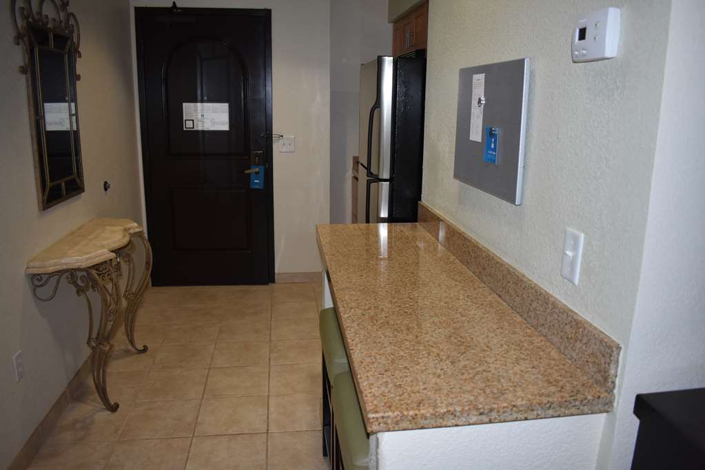 6 Carlsbad, Ca Hotel 2*