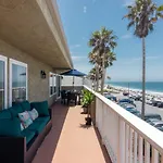 Beachwalk Villas