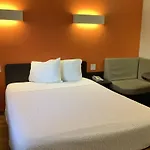 Motel 6-Carlsbad, Ca - Village
