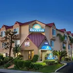 Days Inn By Wyndham Carlsbad