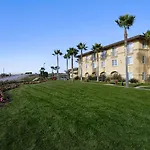 Hilton Garden Inn Carlsbad Beach