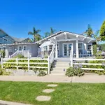 Walk To Beach, Ac, Firepit, Grill