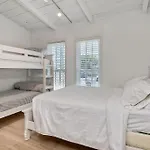Walk To Beach, Patio With Ocean View, Ac
