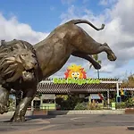Ocean View From Private Patio, Steps To Beach, Parking