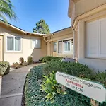 Downtown Carlsbad Apartment < 1/2 Mi To Beach!