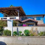 Walk To The Beach - Outdoor Dining - Spacious
