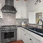 Rooftop Oceanview Patio - 5Br Remodeled Home