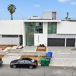 Ocean View Luxury Living