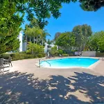 Pool, Hot Tub, Steps To Omni La Costa