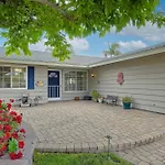 Carlsbad Charm - 3Br Stunner